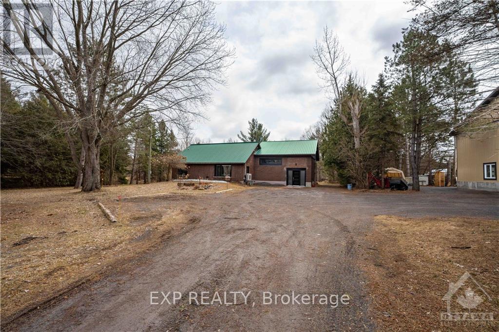 5536 County Road 10 Road, The Nation, Ontario  K0B 1G0 - Photo 3 - X12387973