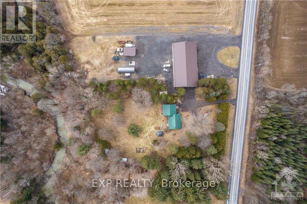 5536 County Road 10 Road, The Nation, Ontario  K0B 1G0 - Photo 5 - X12387973