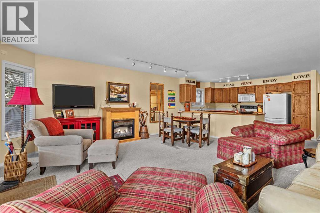 Property at 4, 717 7th Street E image 4
