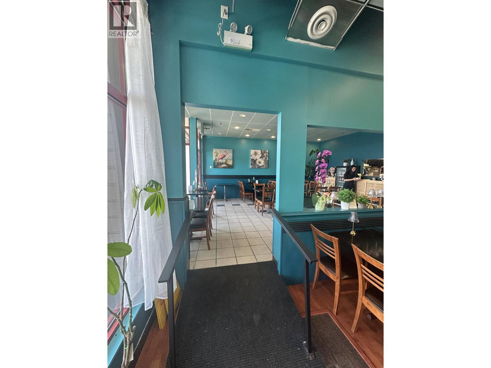 7056 Kerr Street, Vancouver, British Columbia  V5S 4W2 - Photo 2 - C8071958