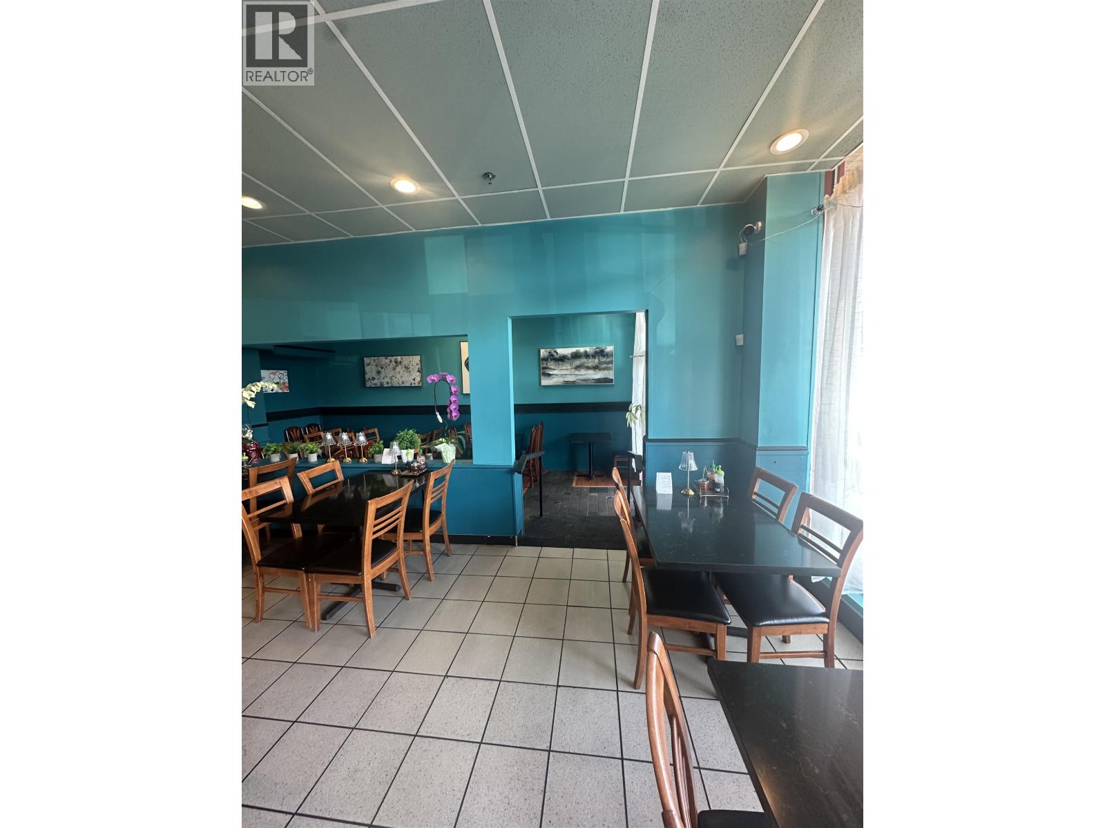 7056 Kerr Street, Vancouver, British Columbia  V5S 4W2 - Photo 5 - C8071958