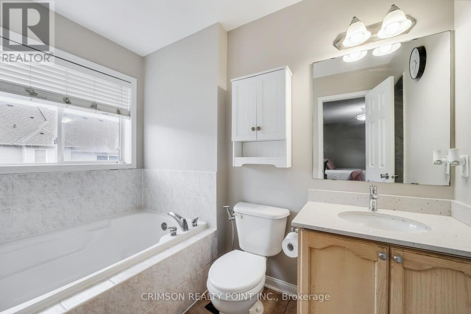 113 Panton Trail, Milton, Ontario  L9T 6K2 - Photo 28 - W12387725