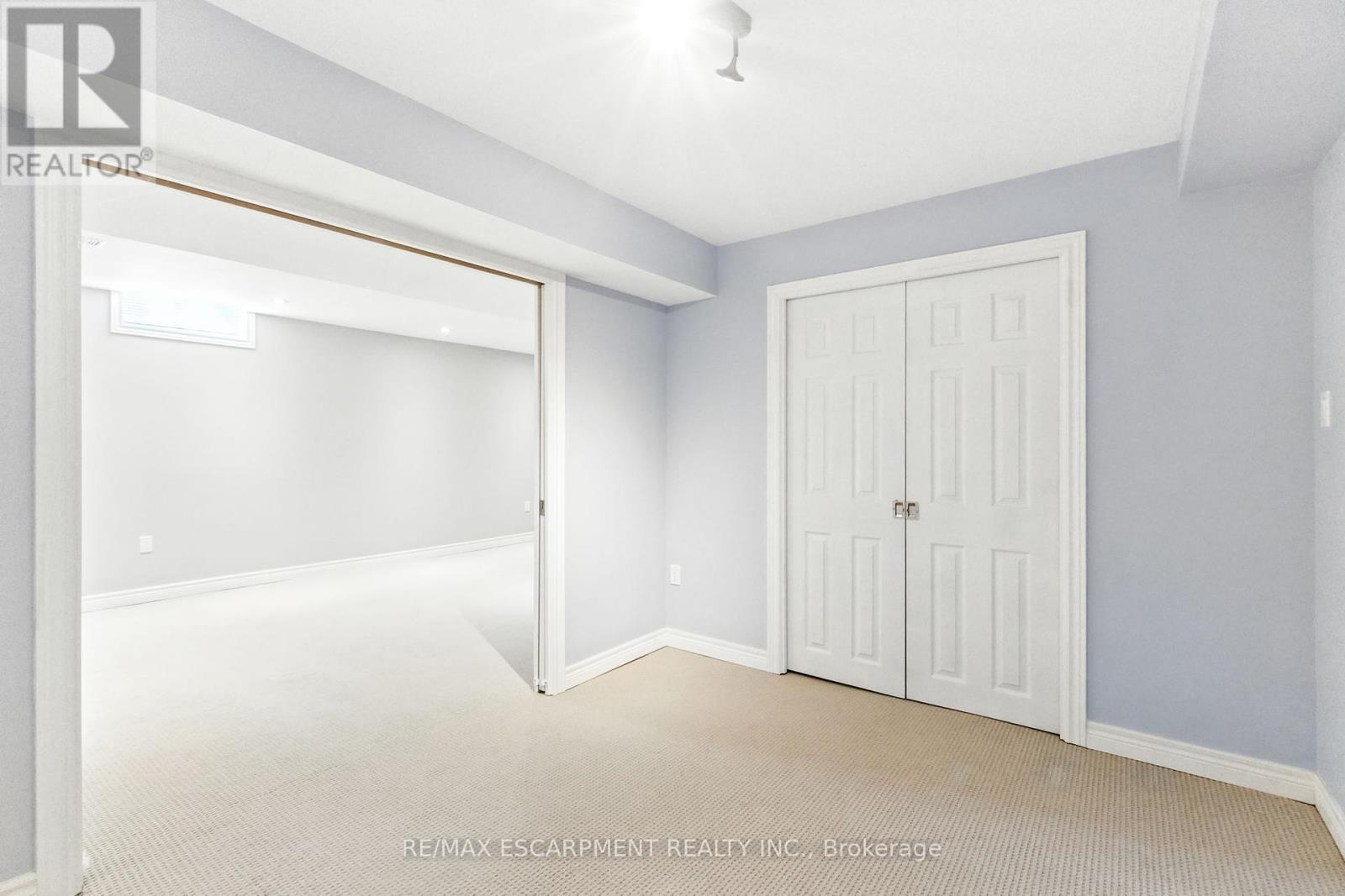 16 - 1245 Stephenson Drive, Burlington, Ontario  L7S 2L9 - Photo 26 - W12387726