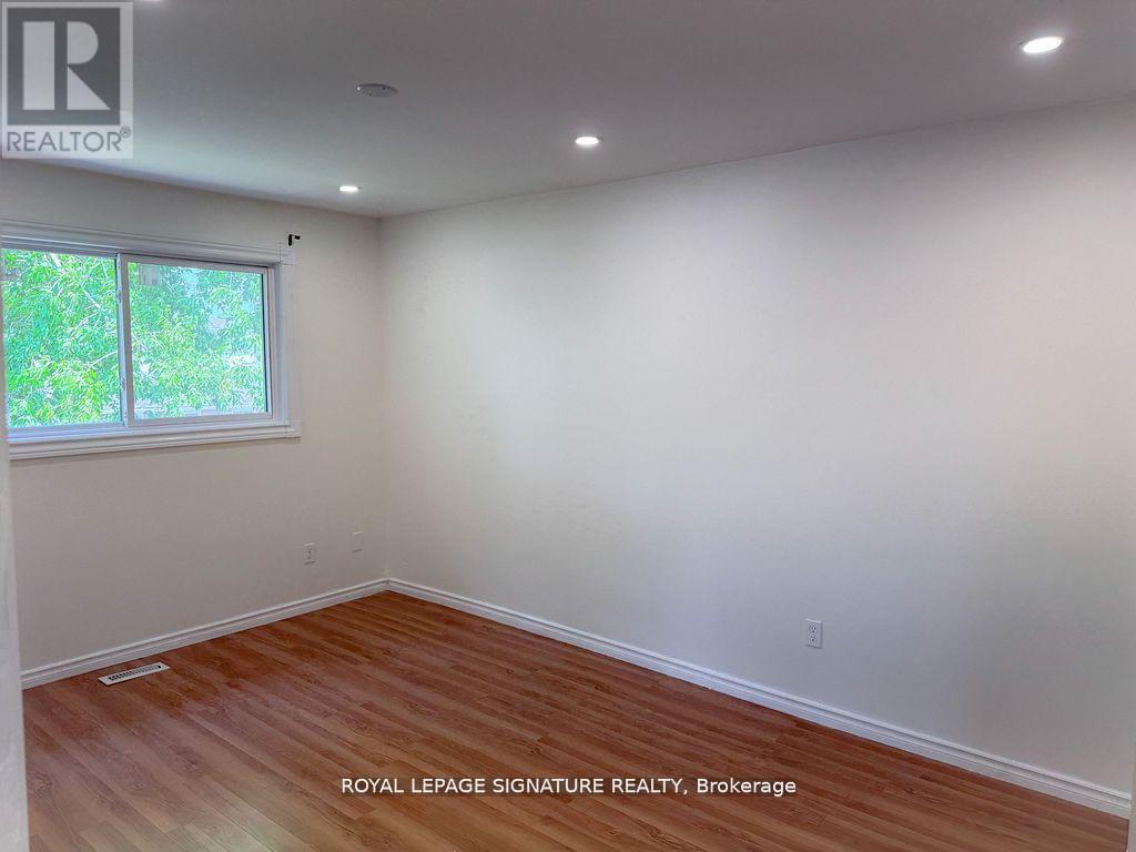 Upper - 20 Kirkland Road, Brampton, Ontario  L6V 2W6 - Photo 17 - W12387743