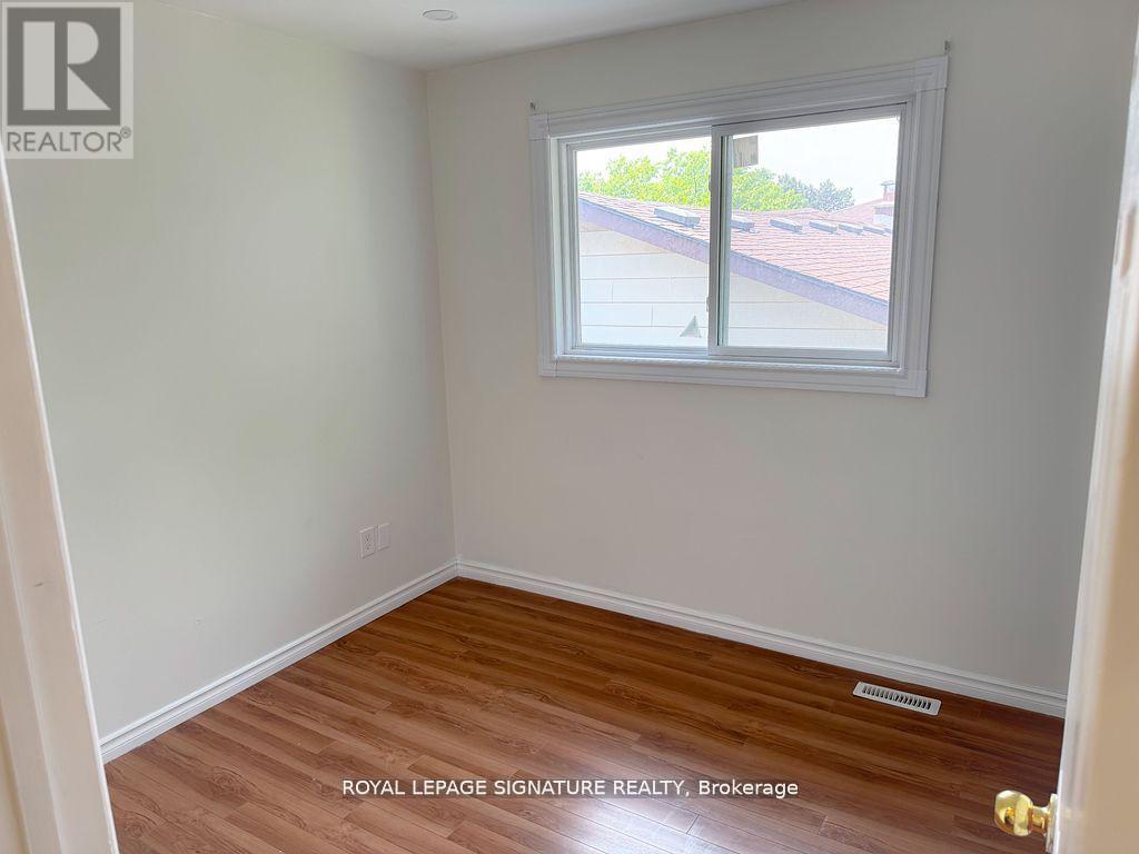 Upper - 20 Kirkland Road, Brampton, Ontario  L6V 2W6 - Photo 18 - W12387743