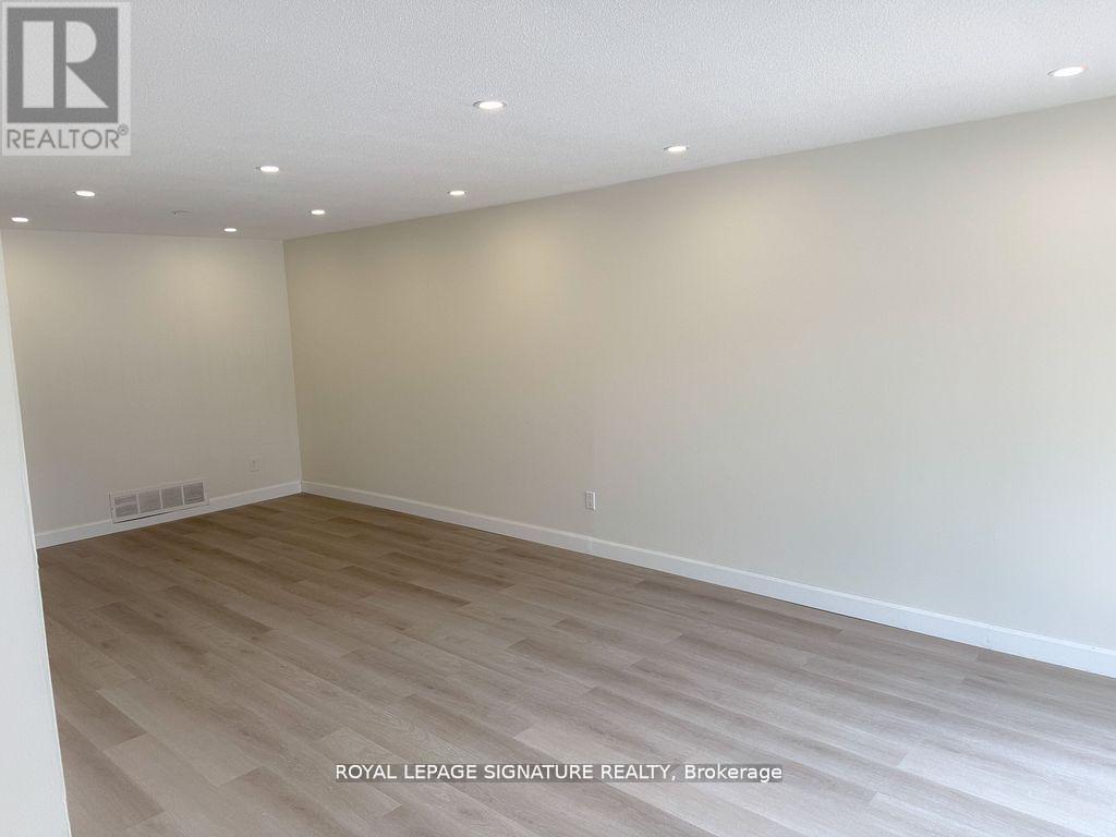 Upper - 20 Kirkland Road, Brampton, Ontario  L6V 2W6 - Photo 5 - W12387743