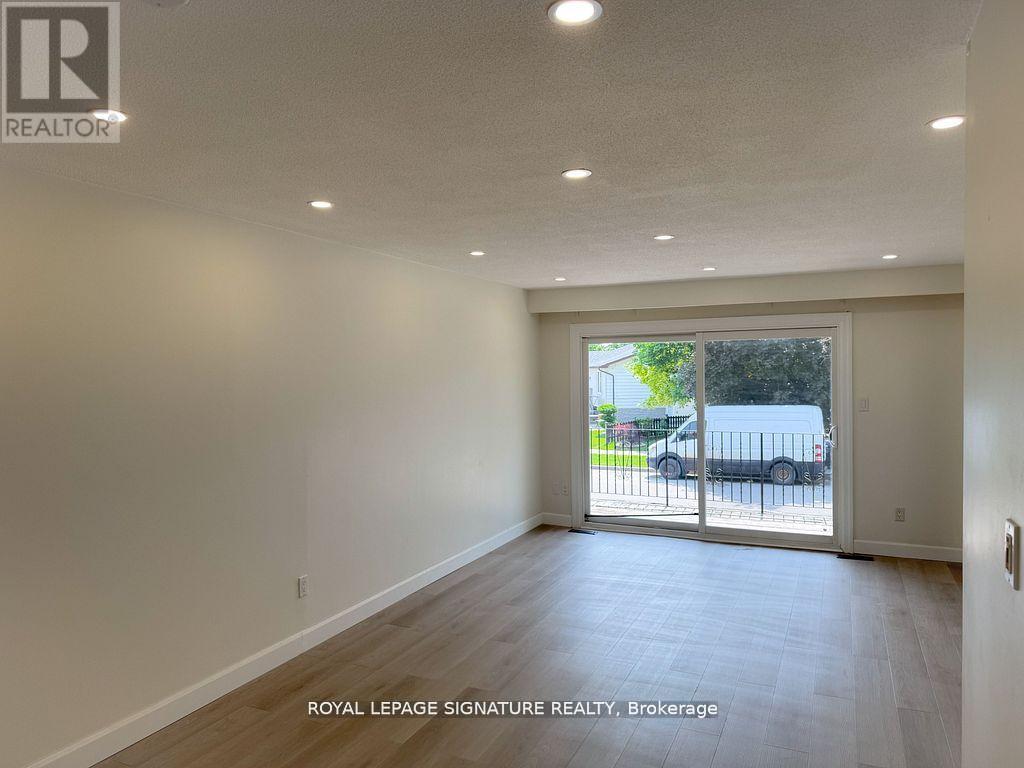 Upper - 20 Kirkland Road, Brampton, Ontario  L6V 2W6 - Photo 7 - W12387743