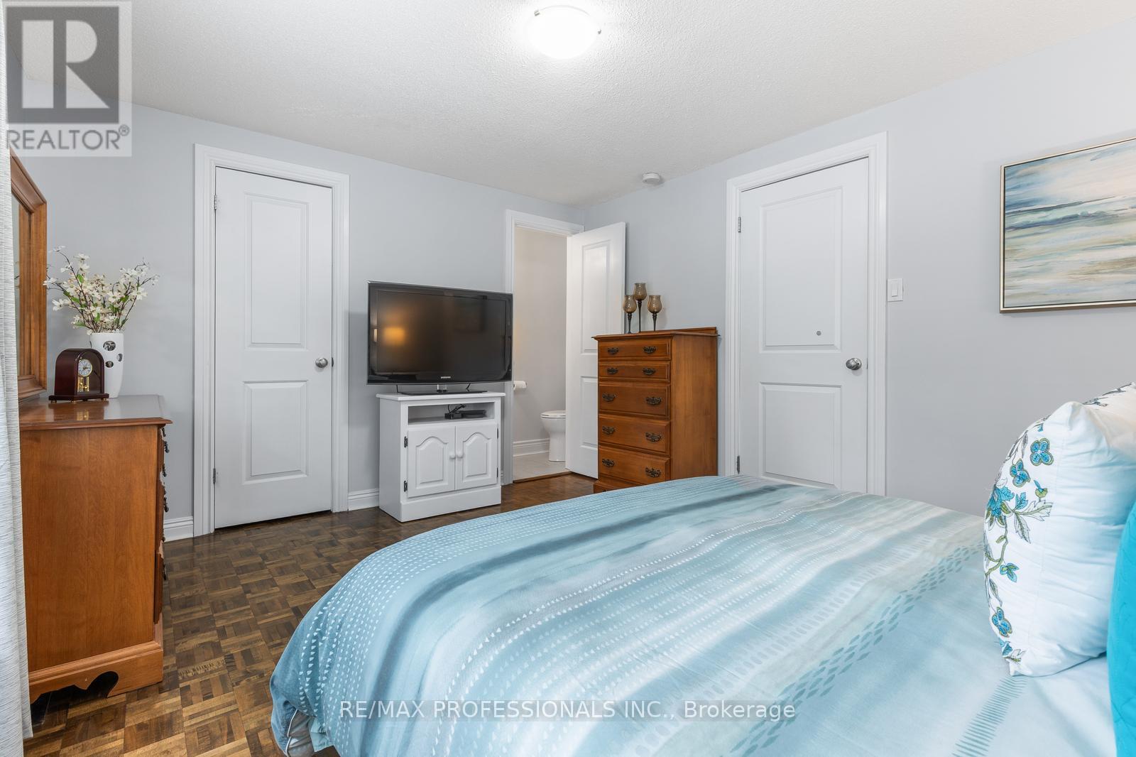 26 - 4165 Fieldgate Drive, Mississauga, Ontario  L4W 2M9 - Photo 24 - W12387750