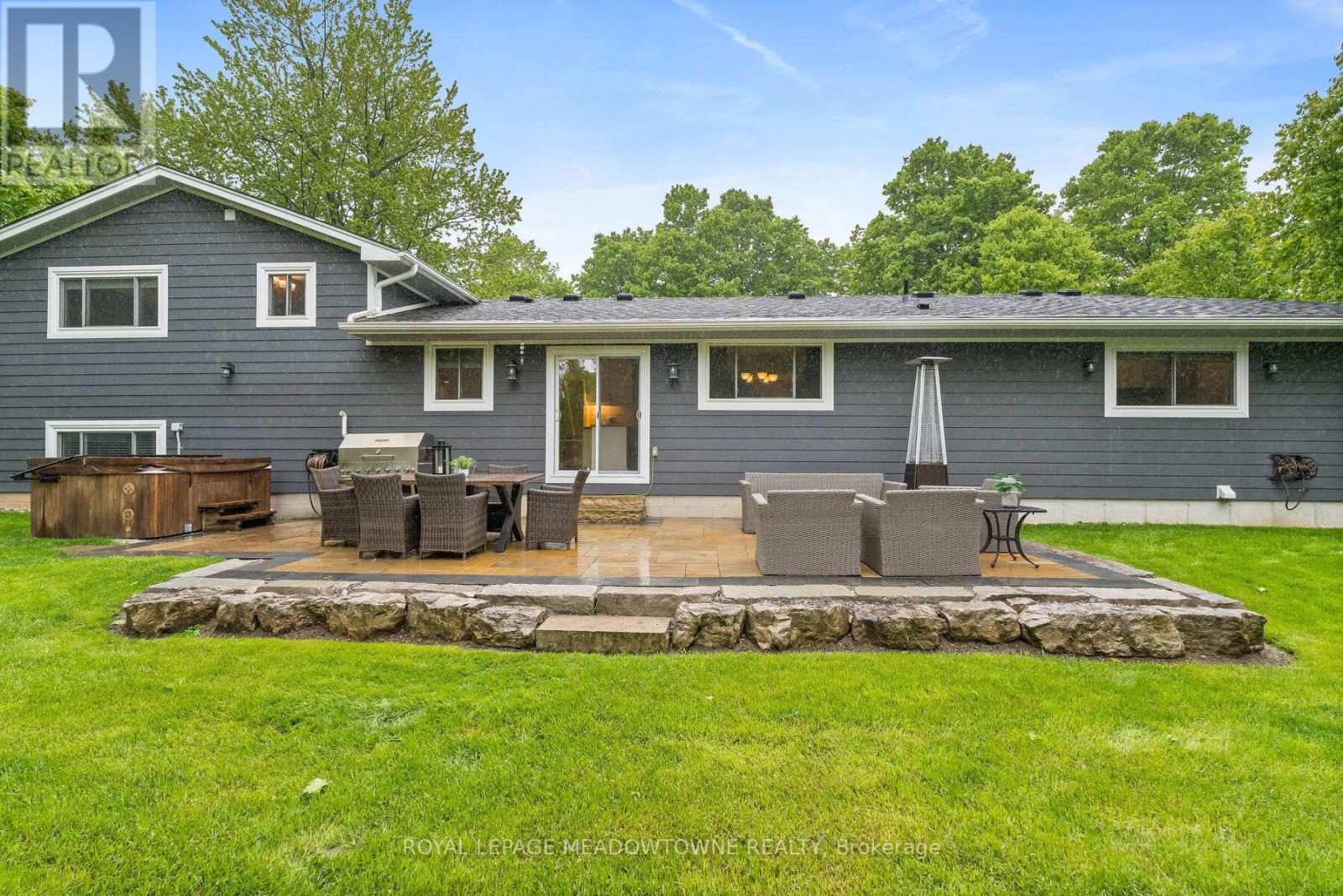13609 Sixth Line, Halton Hills, Ontario  L0P 1H0 - Photo 40 - W12387791
