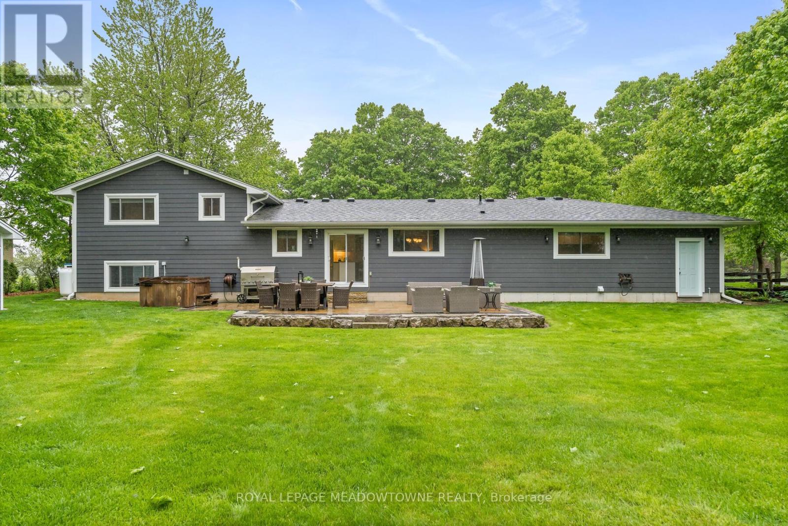 13609 Sixth Line, Halton Hills, Ontario  L0P 1H0 - Photo 49 - W12387791