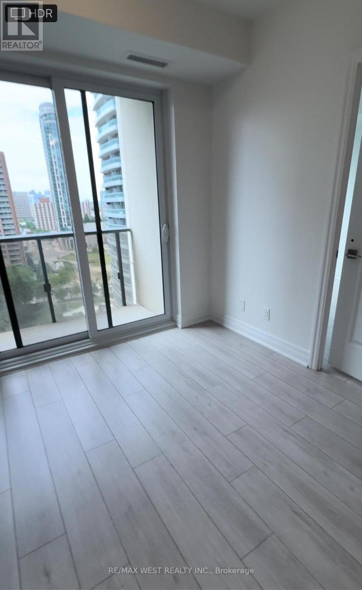 1111 - 30 Elm Drive, Mississauga, Ontario  L5B 0N6 - Photo 15 - W12387826