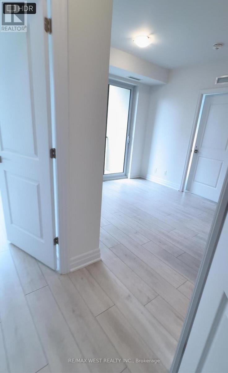 1111 - 30 Elm Drive, Mississauga, Ontario  L5B 0N6 - Photo 16 - W12387826