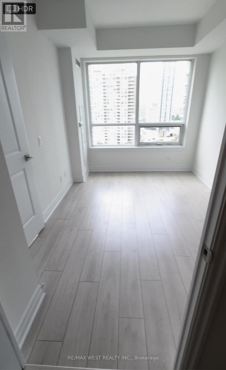 1111 - 30 Elm Drive, Mississauga, Ontario  L5B 0N6 - Photo 18 - W12387826