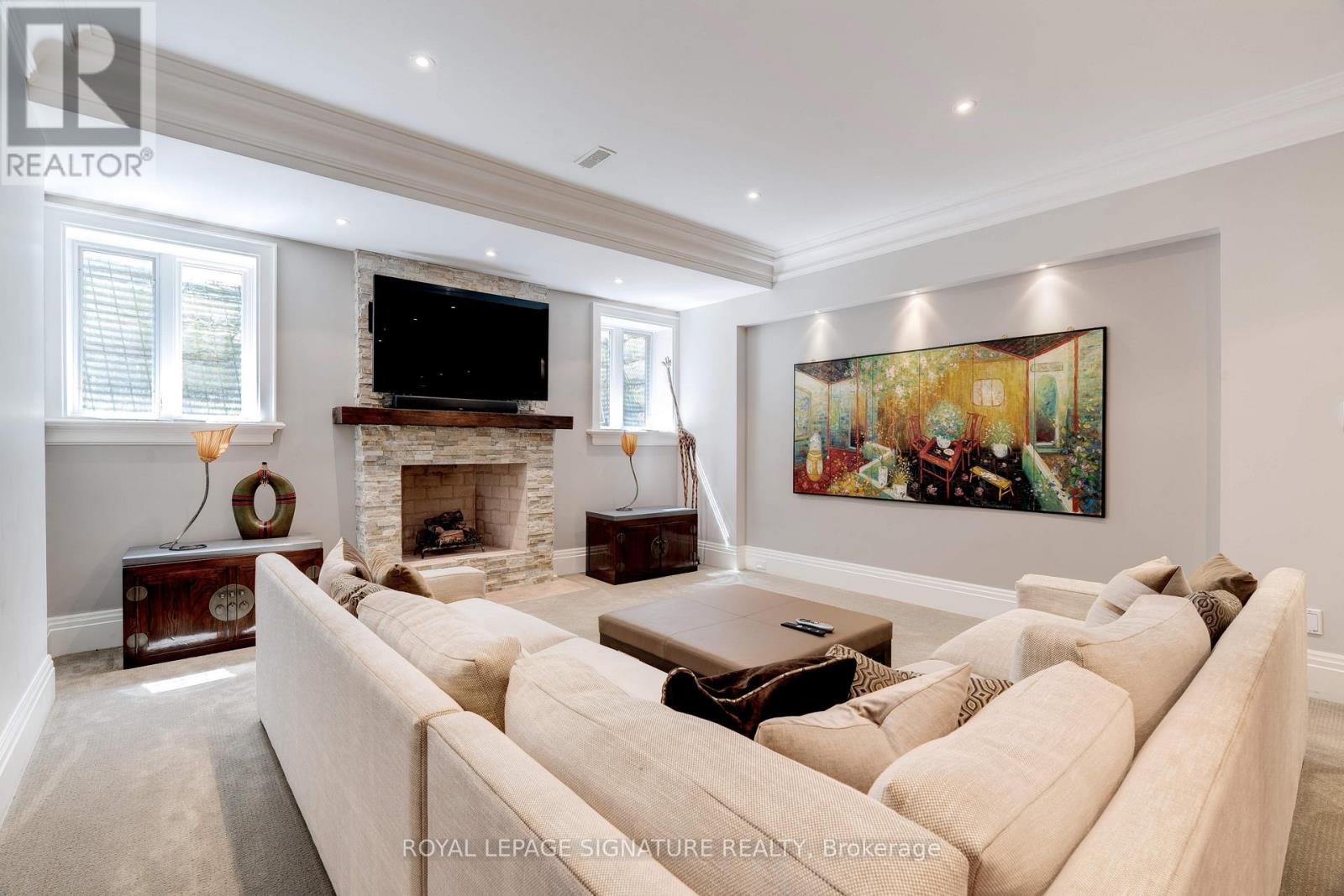 71 Ennisclare Drive W, Oakville (Mo Morrison), Ontario  L6J 4N3 - Photo 29 - W12387845
