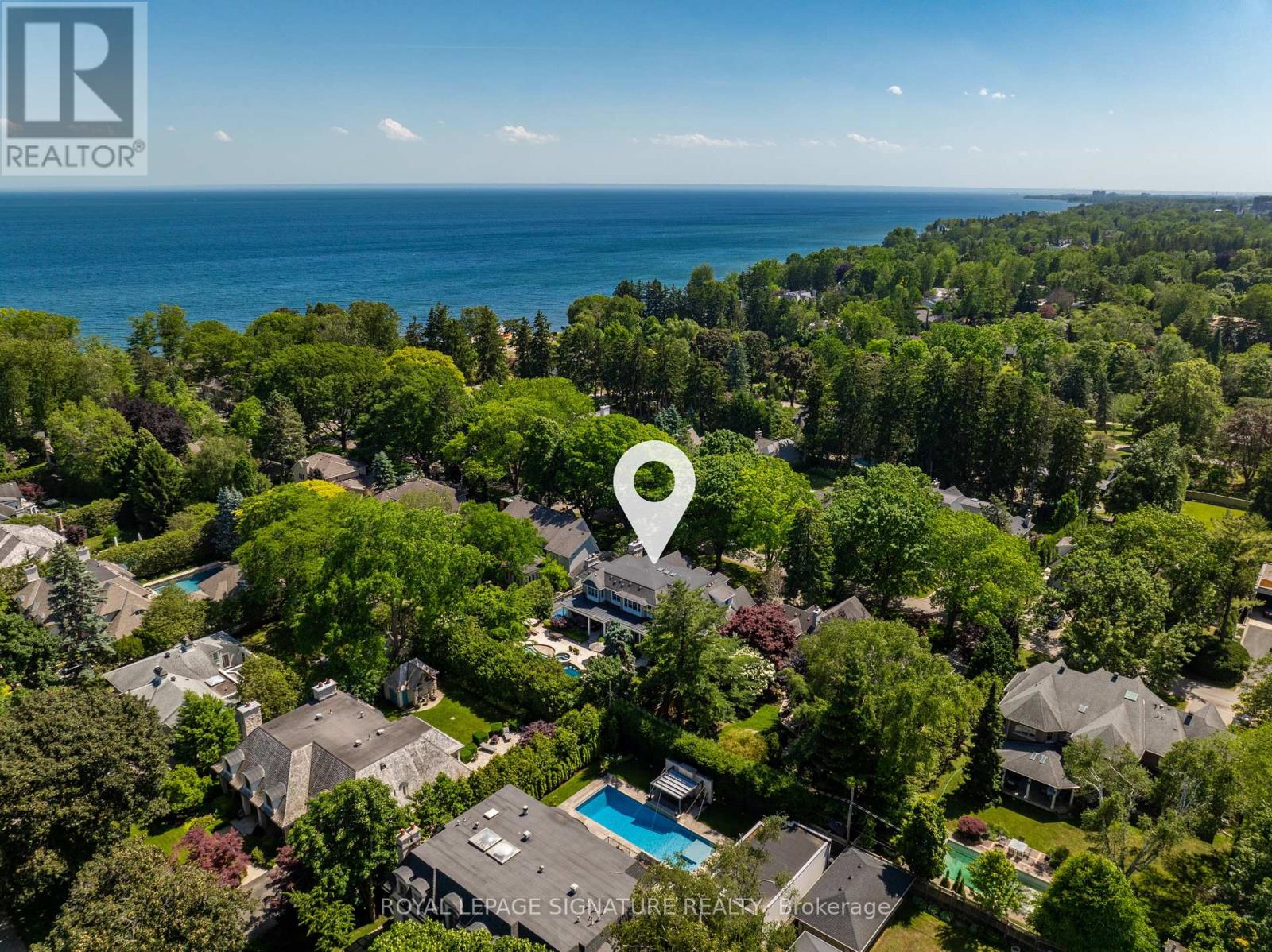 71 Ennisclare Drive W, Oakville (Mo Morrison), Ontario  L6J 4N3 - Photo 42 - W12387845