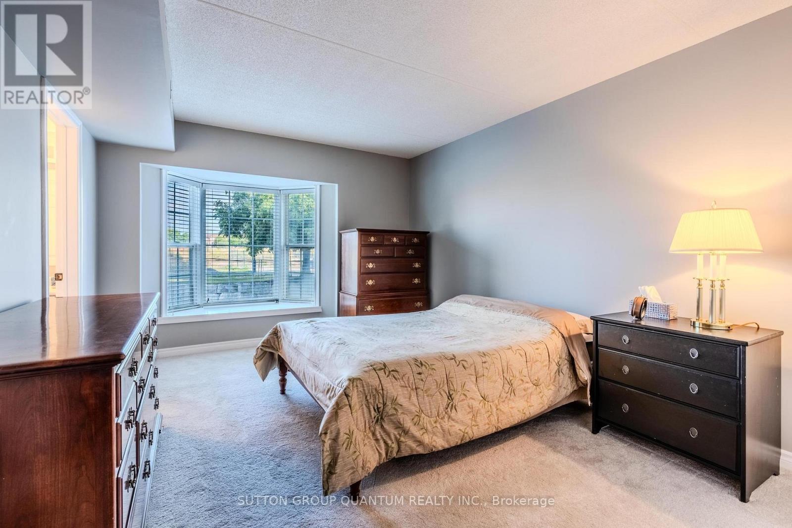112 - 4013 Kilmer Drive, Burlington, Ontario  L7M 4M3 - Photo 17 - W12387854