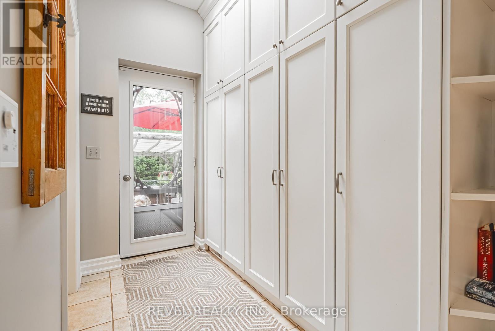 8305 Canyon Road, Milton, Ontario  L0P 1B0 - Photo 16 - W12387904
