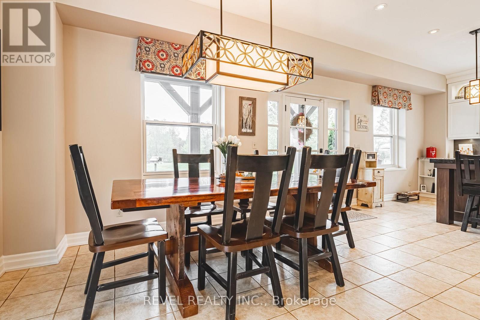 8305 Canyon Road, Milton, Ontario  L0P 1B0 - Photo 17 - W12387904