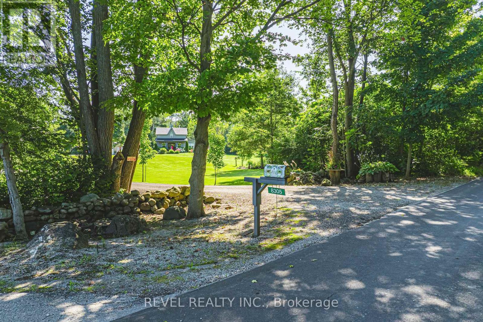 8305 Canyon Road, Milton, Ontario  L0P 1B0 - Photo 2 - W12387904