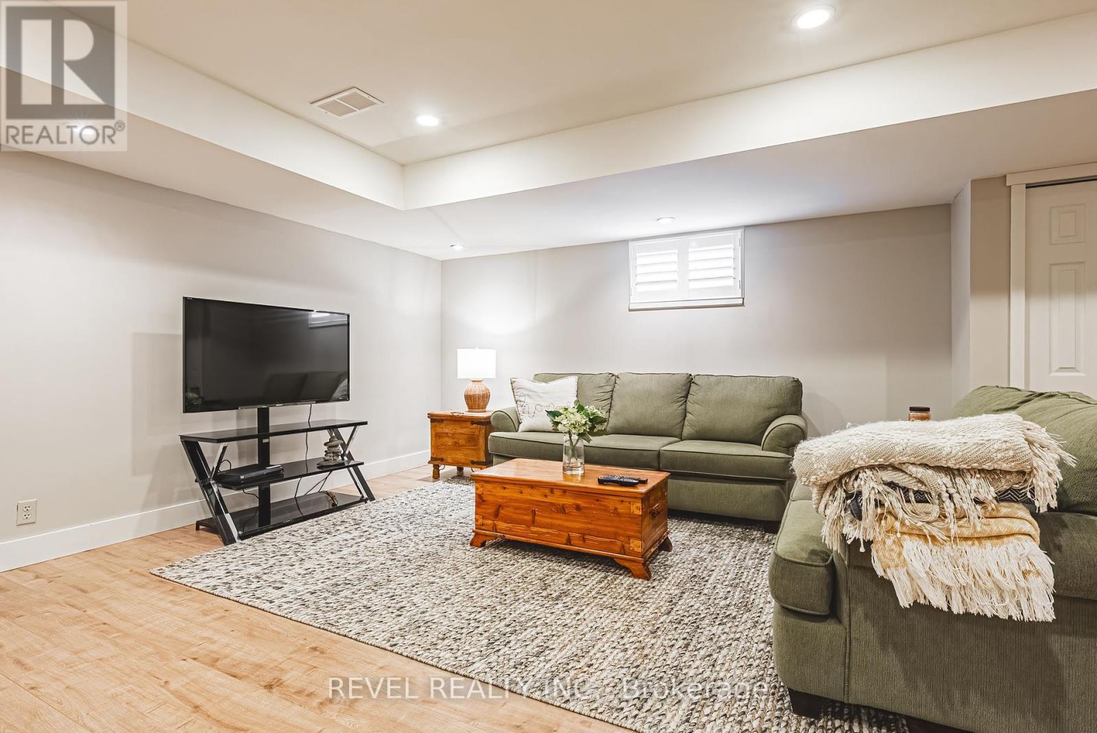 8305 Canyon Road, Milton, Ontario  L0P 1B0 - Photo 27 - W12387904