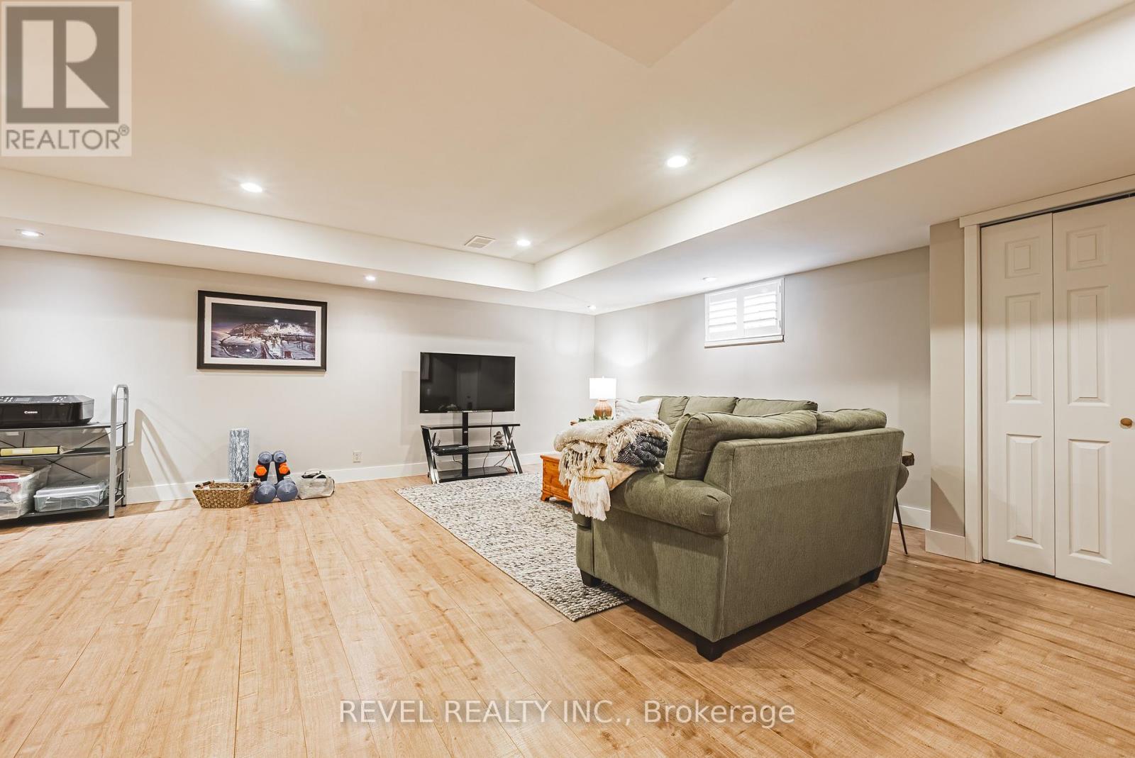 8305 Canyon Road, Milton, Ontario  L0P 1B0 - Photo 32 - W12387904