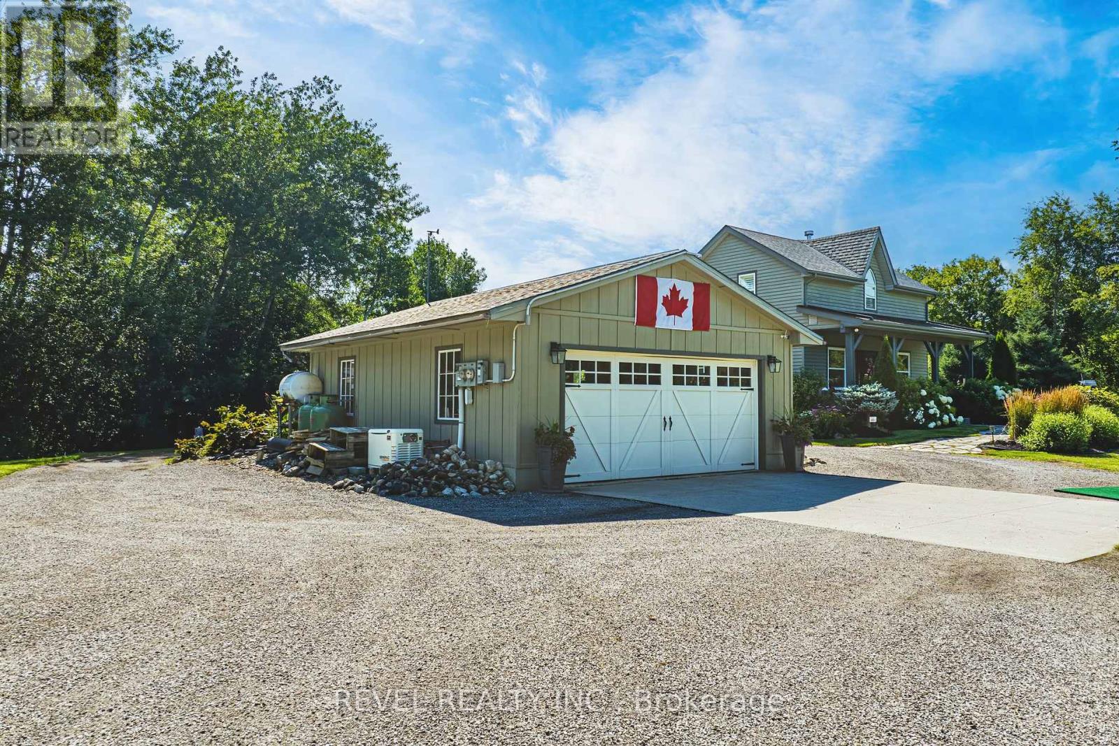 8305 Canyon Road, Milton, Ontario  L0P 1B0 - Photo 37 - W12387904