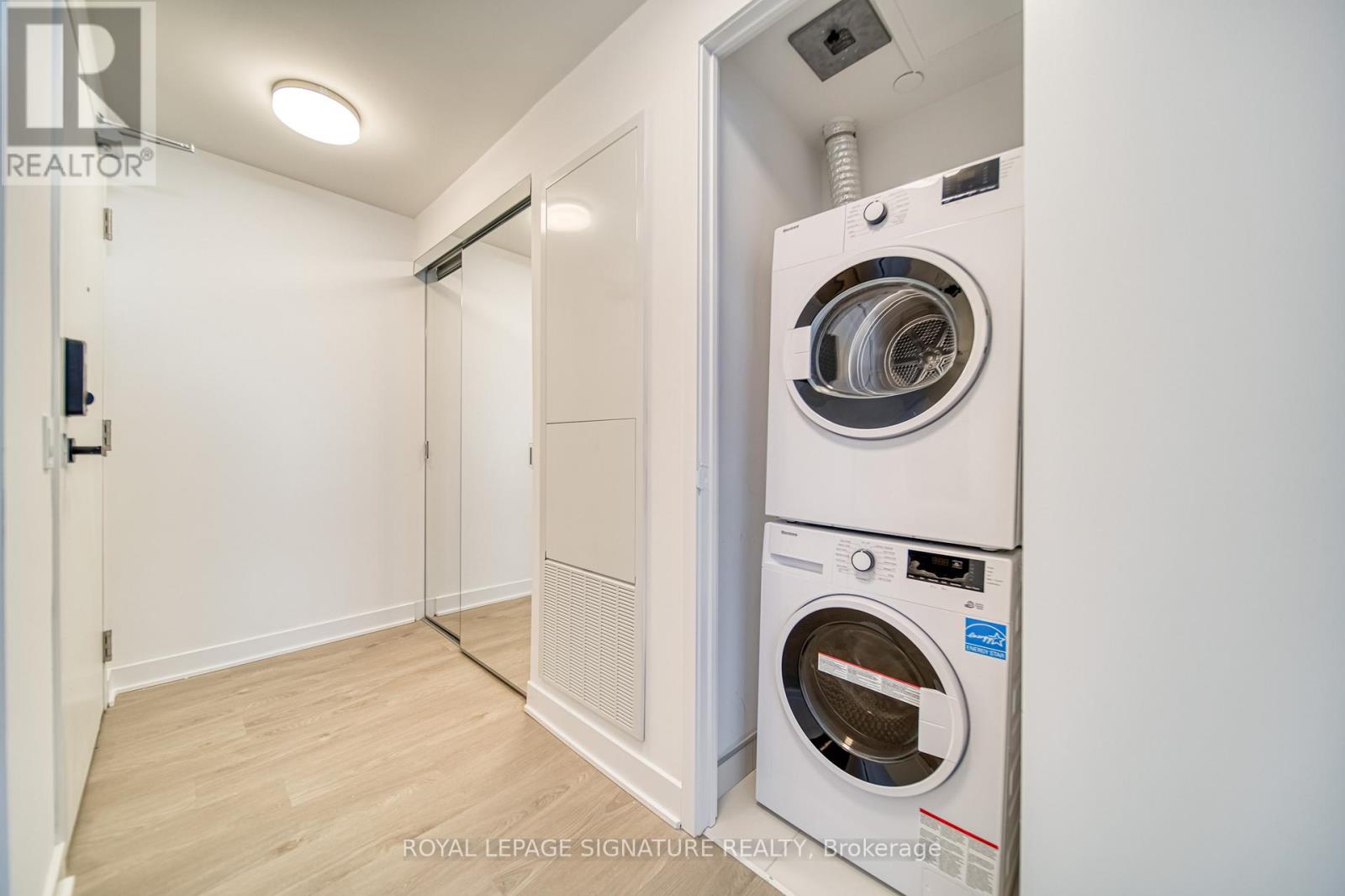4503 - 3900 Confederation Parkway, Mississauga (City Centre), Ontario  L5B 0M3 - Photo 16 - W12387915