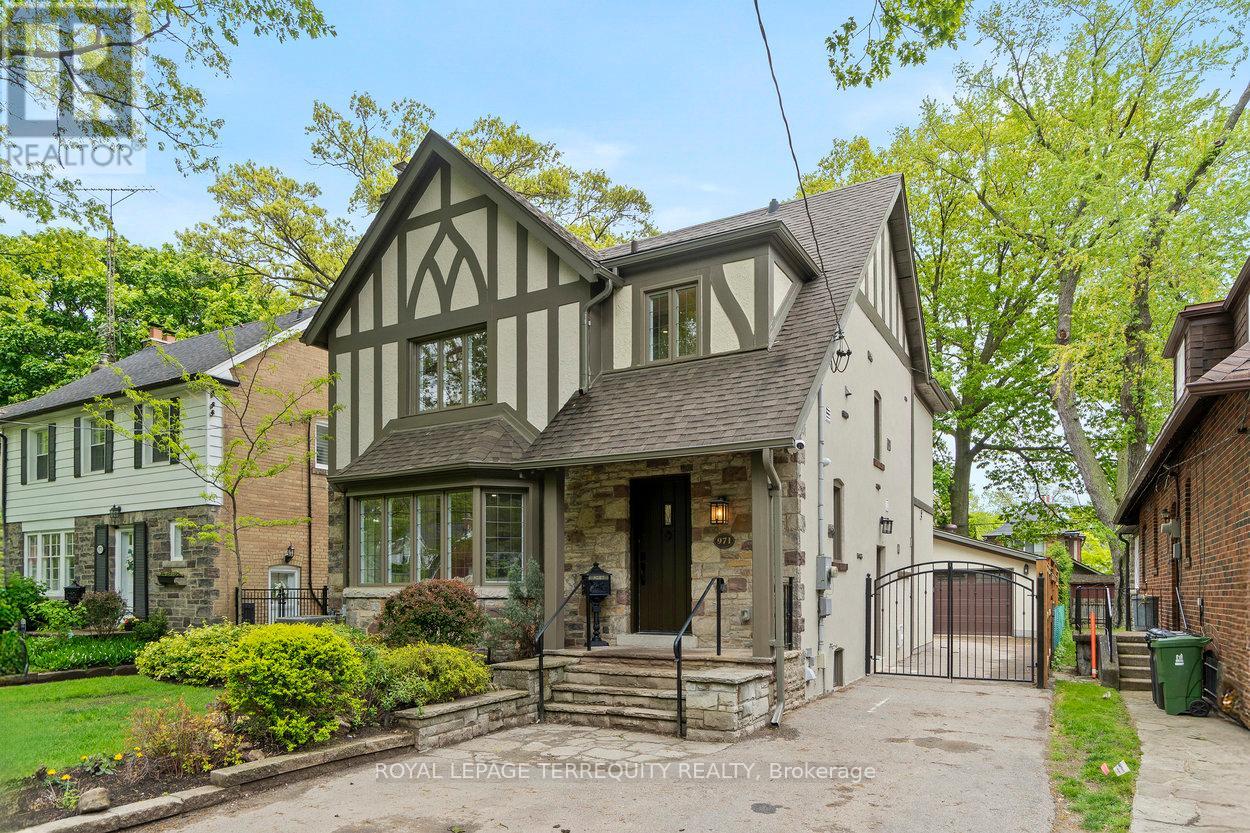 Property at 971 ROYAL YORK ROAD image 2