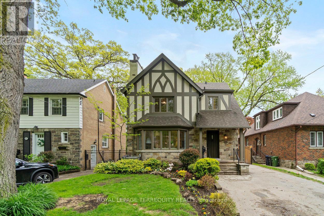 Property at 971 ROYAL YORK ROAD image 3