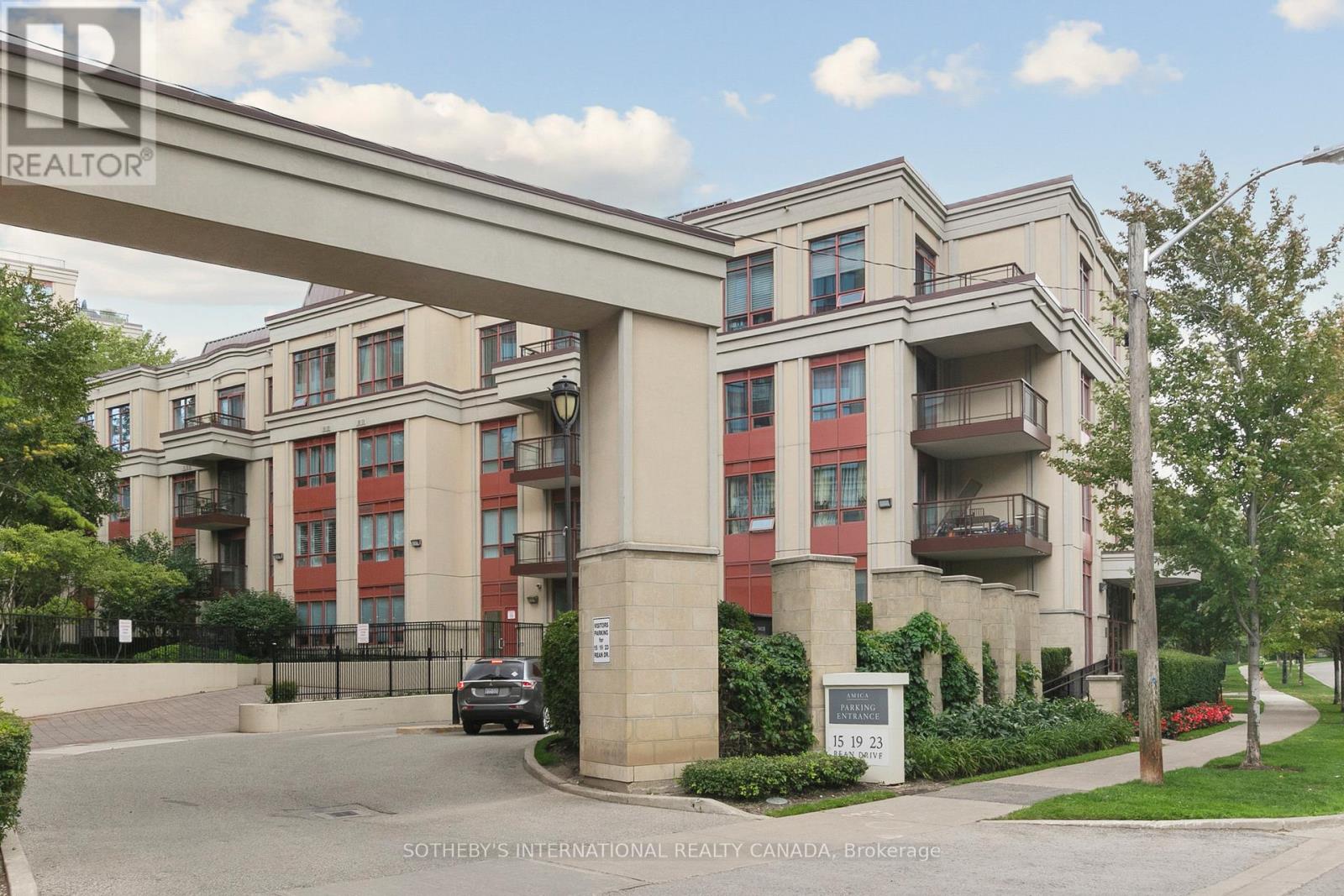 102 - 15 Rean Drive, Toronto (Bayview Village), Ontario  M2K 0A7 - Photo 2 - C12376927