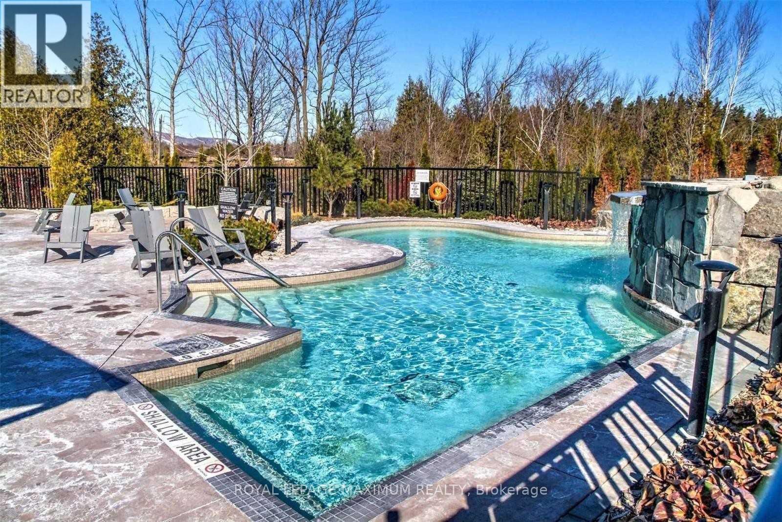 204 - 10 Beausoleil Lane, Blue Mountains, Ontario  L9Y 2X5 - Photo 28 - X12387836