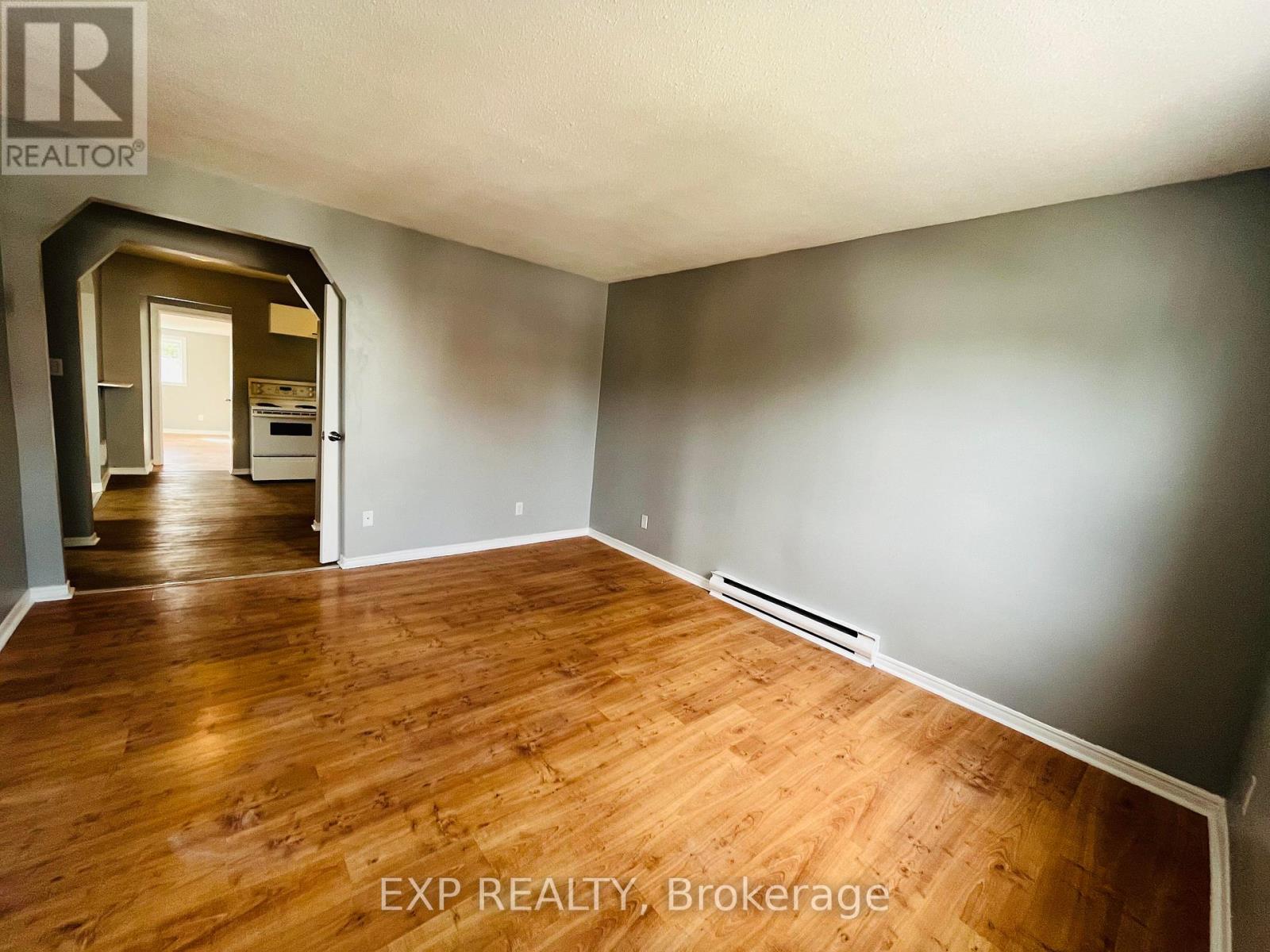 23 Lowrey Street, Ottawa, Ontario  K1Y 2S5 - Photo 34 - X12327148