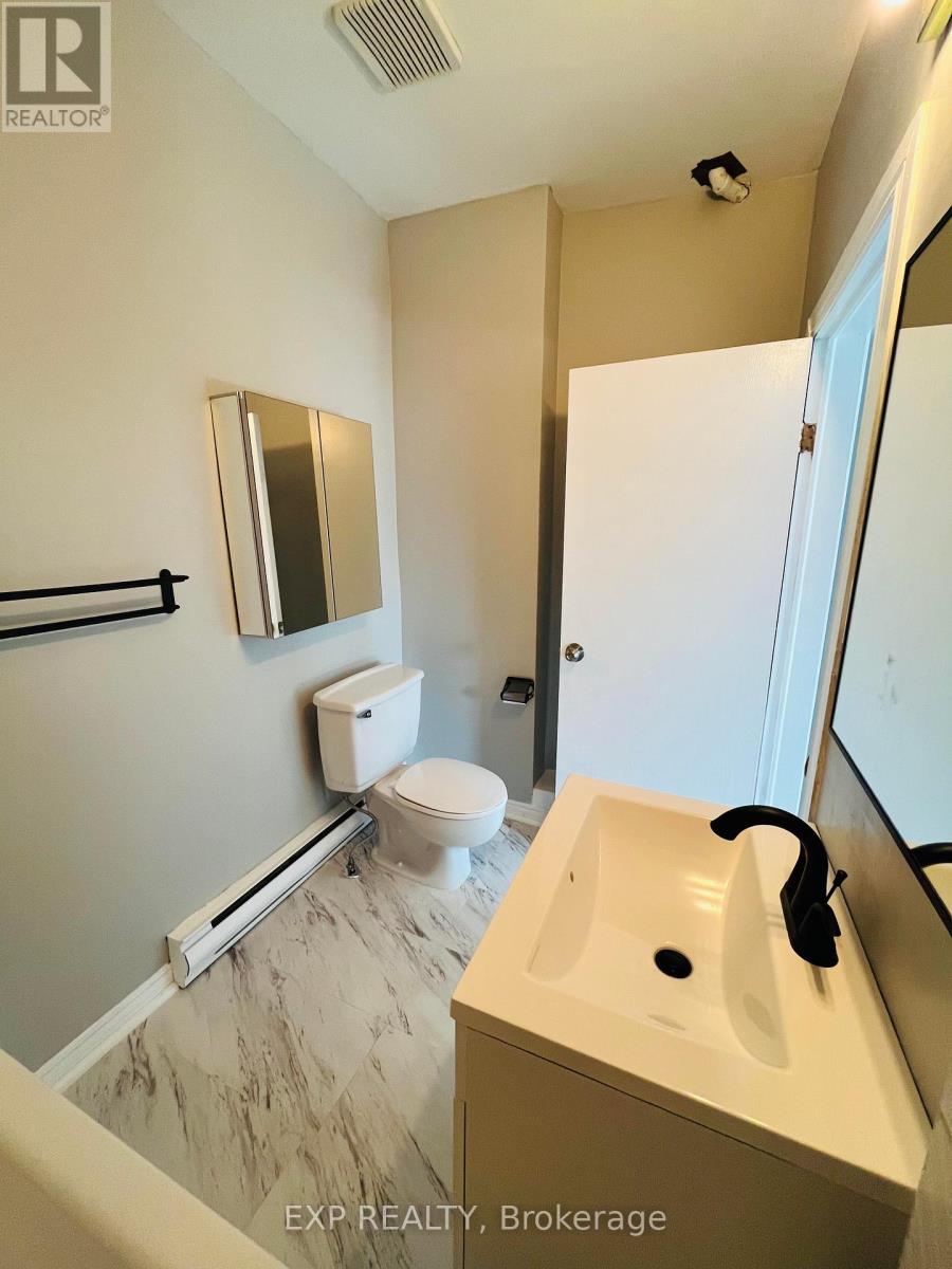 23 Lowrey Street, Ottawa, Ontario  K1Y 2S5 - Photo 27 - X12327148
