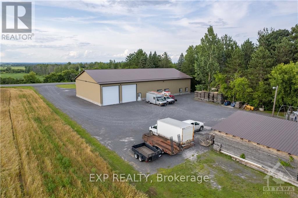 5536 County Road 10 Road, The Nation, Ontario  K0B 1G0 - Photo 6 - X12387950