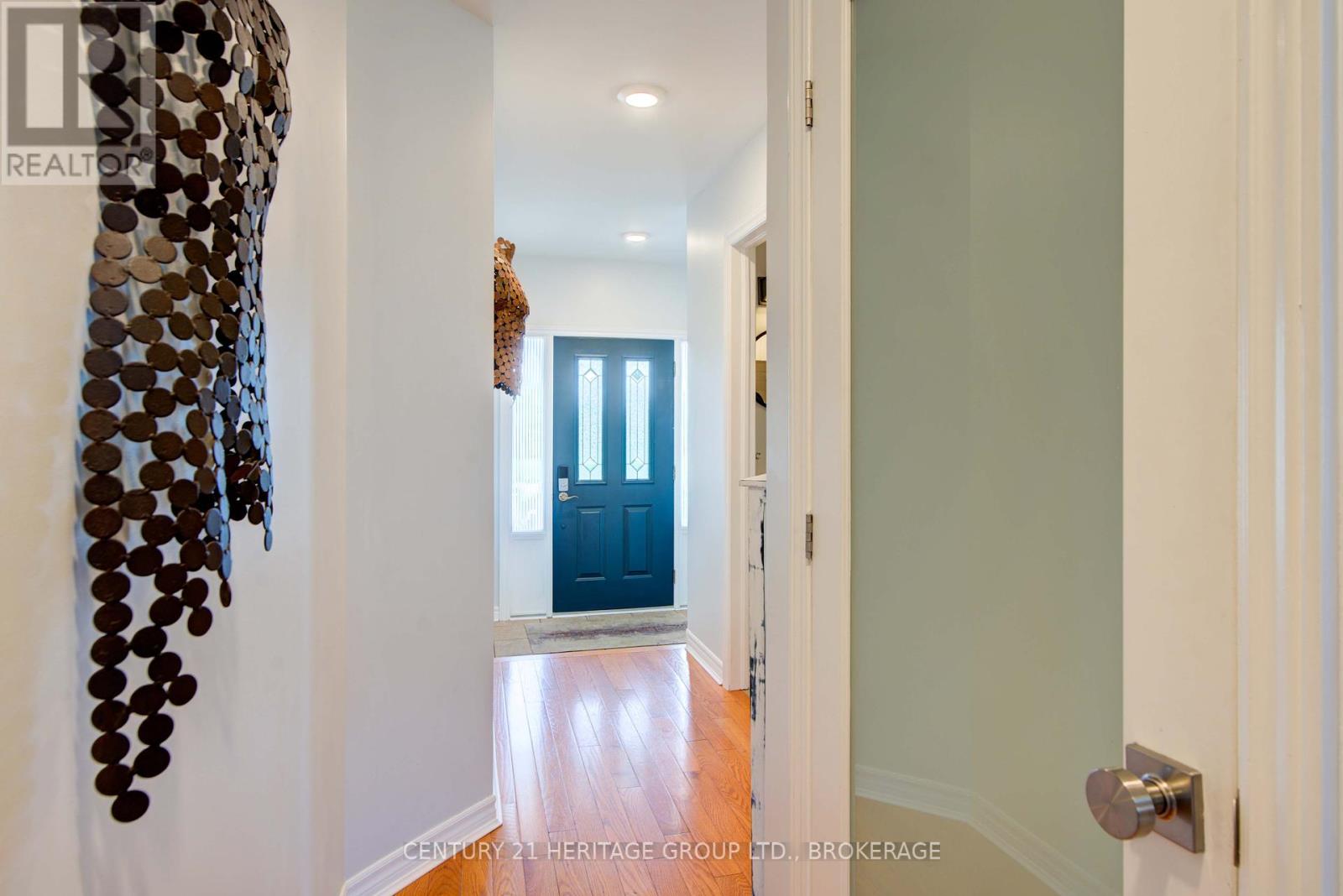 244 River Street, Gananoque, Ontario  K7G 2P7 - Photo 11 - X12388150