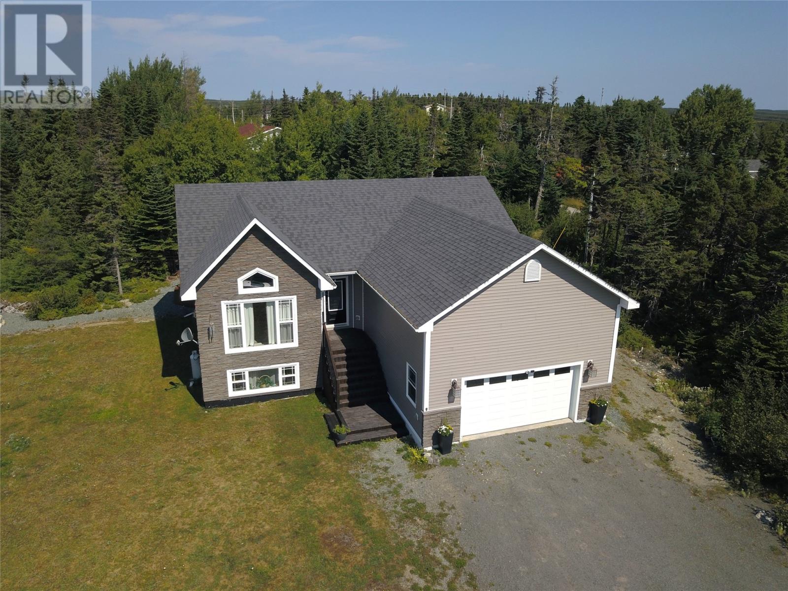 16 Park Crescent, Catalina, Newfoundland & Labrador   - Photo 1 - 1290055