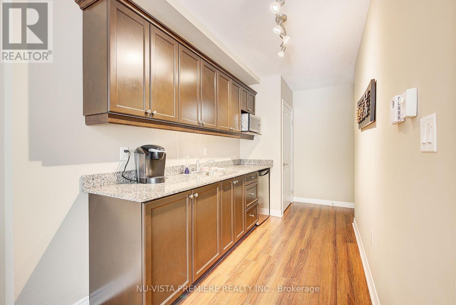 406 - 1030 Coronation Drive, London North, Ontario  N6G 0G5 - Photo 11 - X12388199