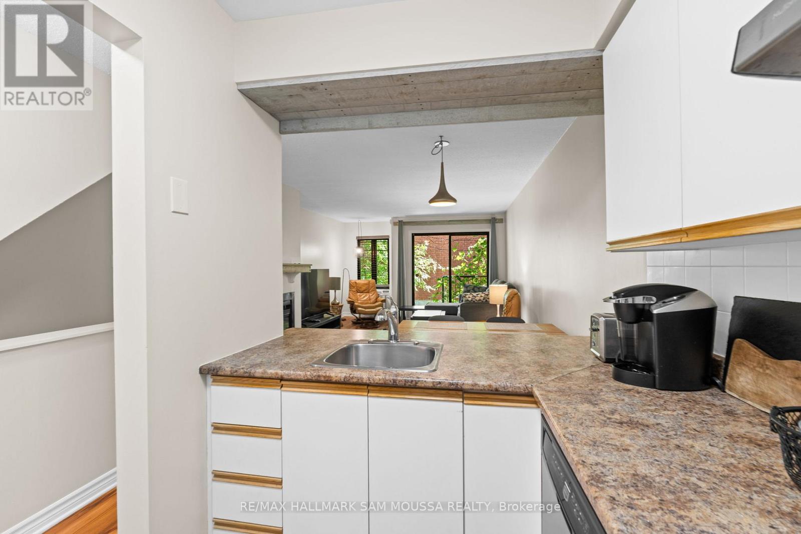 1178 Blasdell Avenue, Ottawa, Ontario  K1K 4H5 - Photo 12 - X12388109