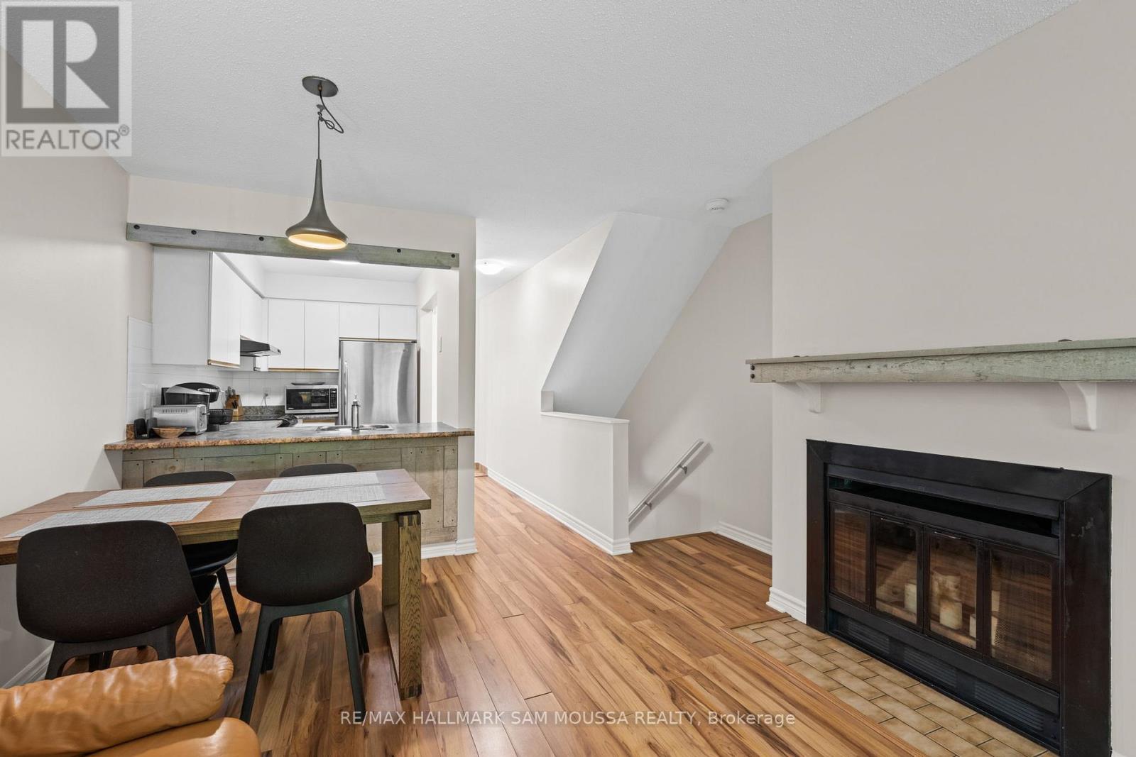 1178 Blasdell Avenue, Ottawa, Ontario  K1K 4H5 - Photo 18 - X12388109