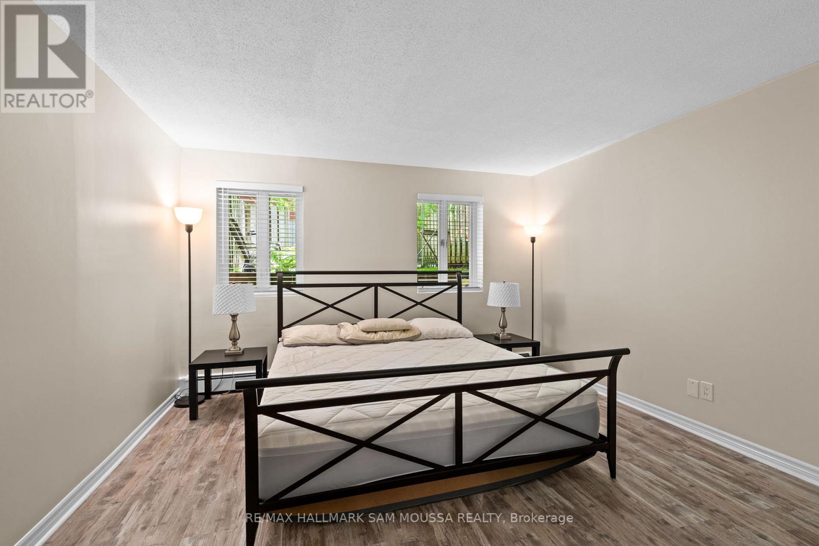 1178 Blasdell Avenue, Ottawa, Ontario  K1K 4H5 - Photo 21 - X12388109