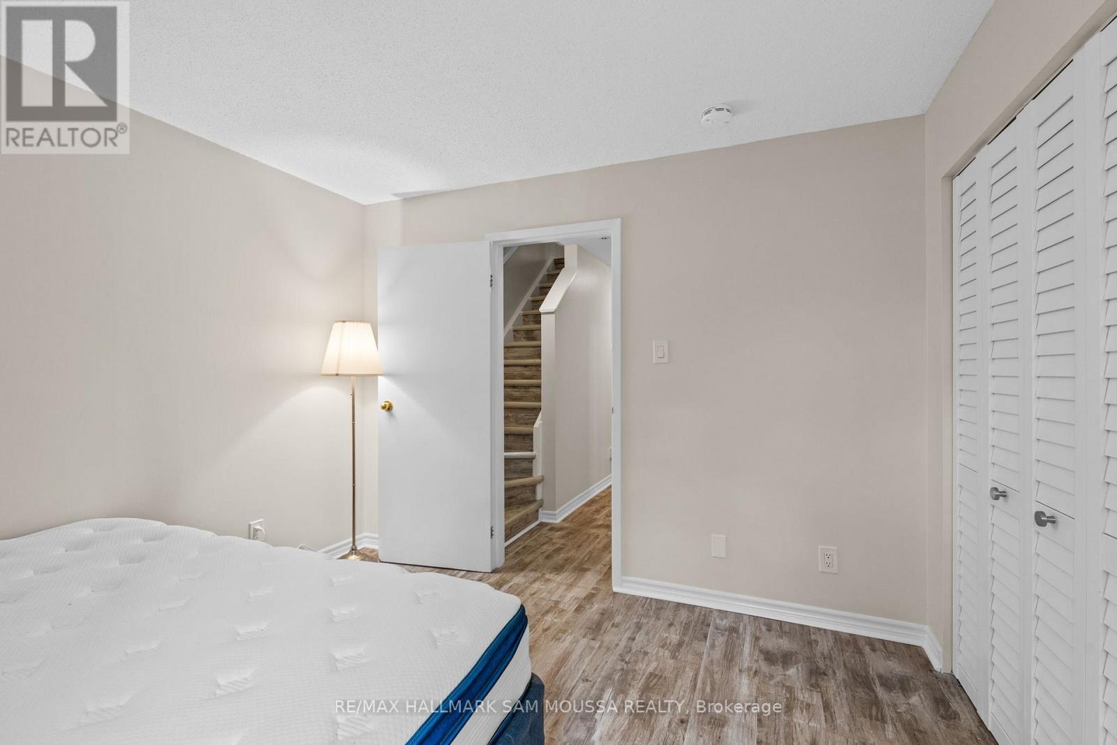 1178 Blasdell Avenue, Ottawa, Ontario  K1K 4H5 - Photo 25 - X12388109