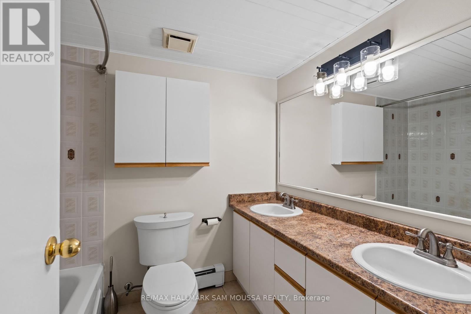 1178 Blasdell Avenue, Ottawa, Ontario  K1K 4H5 - Photo 26 - X12388109