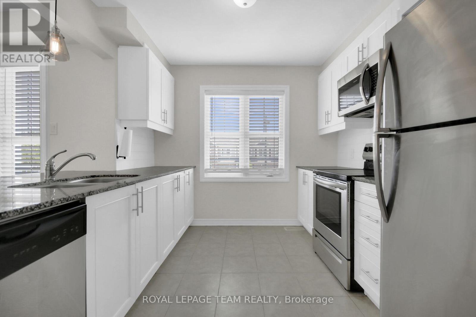 452 Riverboat Heights, Ottawa, Ontario  K2J 6K1 - Photo 14 - X12388170