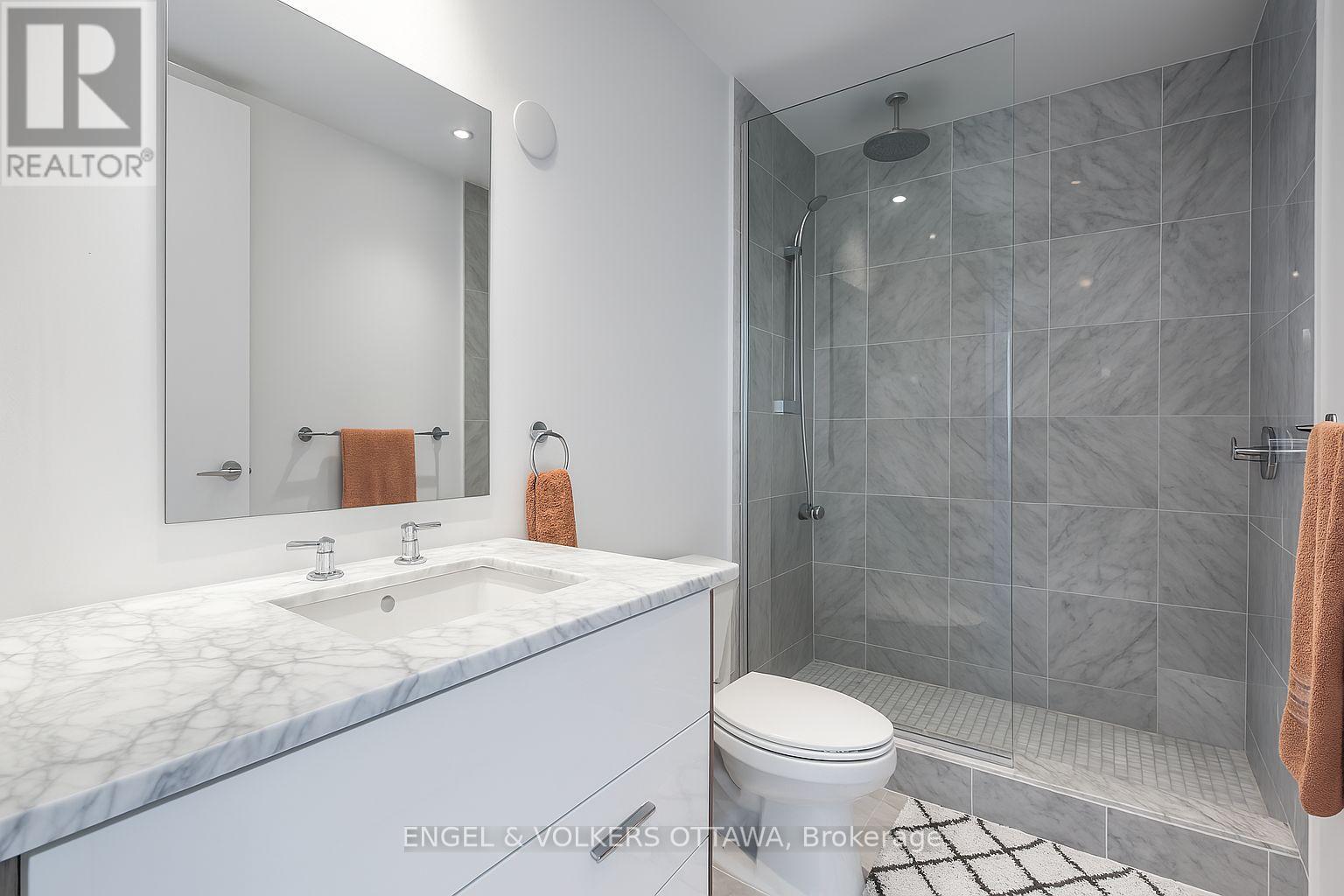 807 - 111 Champagne Avenue S, Ottawa, Ontario  K1S 5V3 - Photo 13 - X12388213