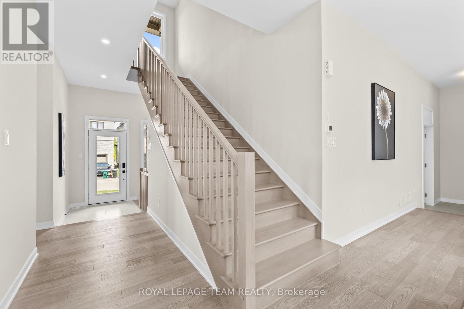 407 Euphoria Crescent, Ottawa, Ontario  K2J 7M7 - Photo 2 - X12388272