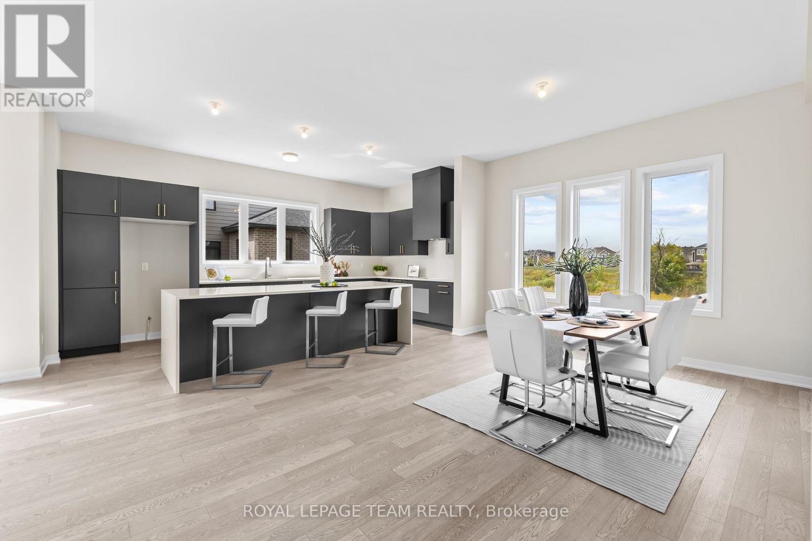 407 Euphoria Crescent, Ottawa, Ontario  K2J 7M7 - Photo 4 - X12388272