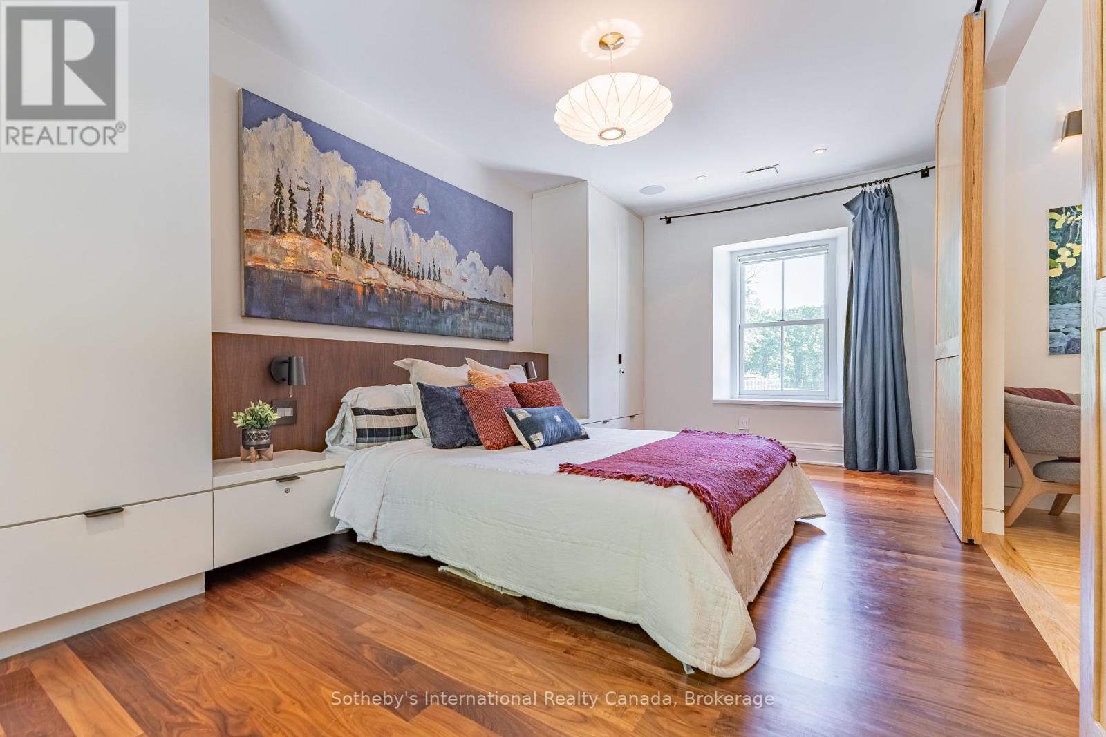 1 Springhill Street, Hamilton, Ontario  L9H 4V2 - Photo 24 - X12388241