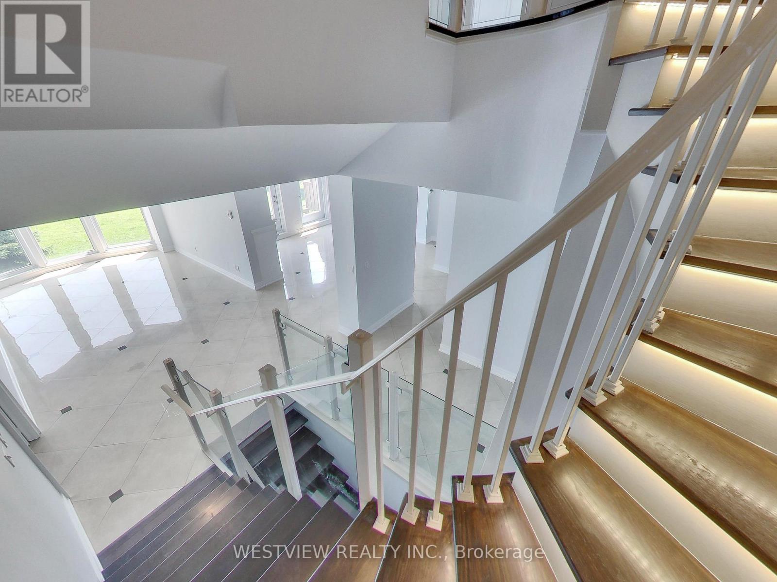 116 - 2111 Lake Shore Boulevard, Toronto, Ontario  M8V 4B2 - Photo 23 - W12268123