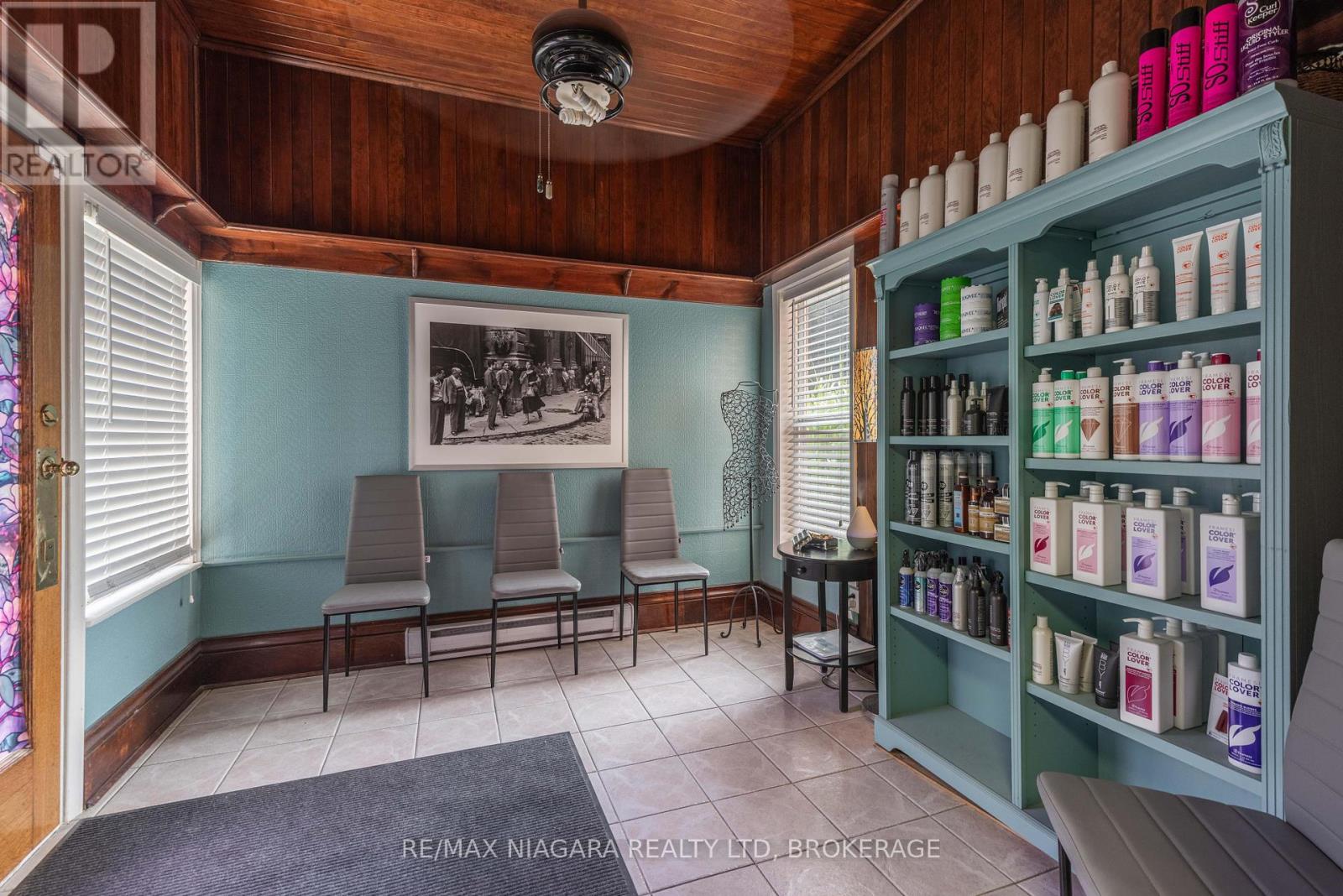 147 Geneva Street, St. Catharines, Ontario  L2R 4N7 - Photo 20 - X12388290