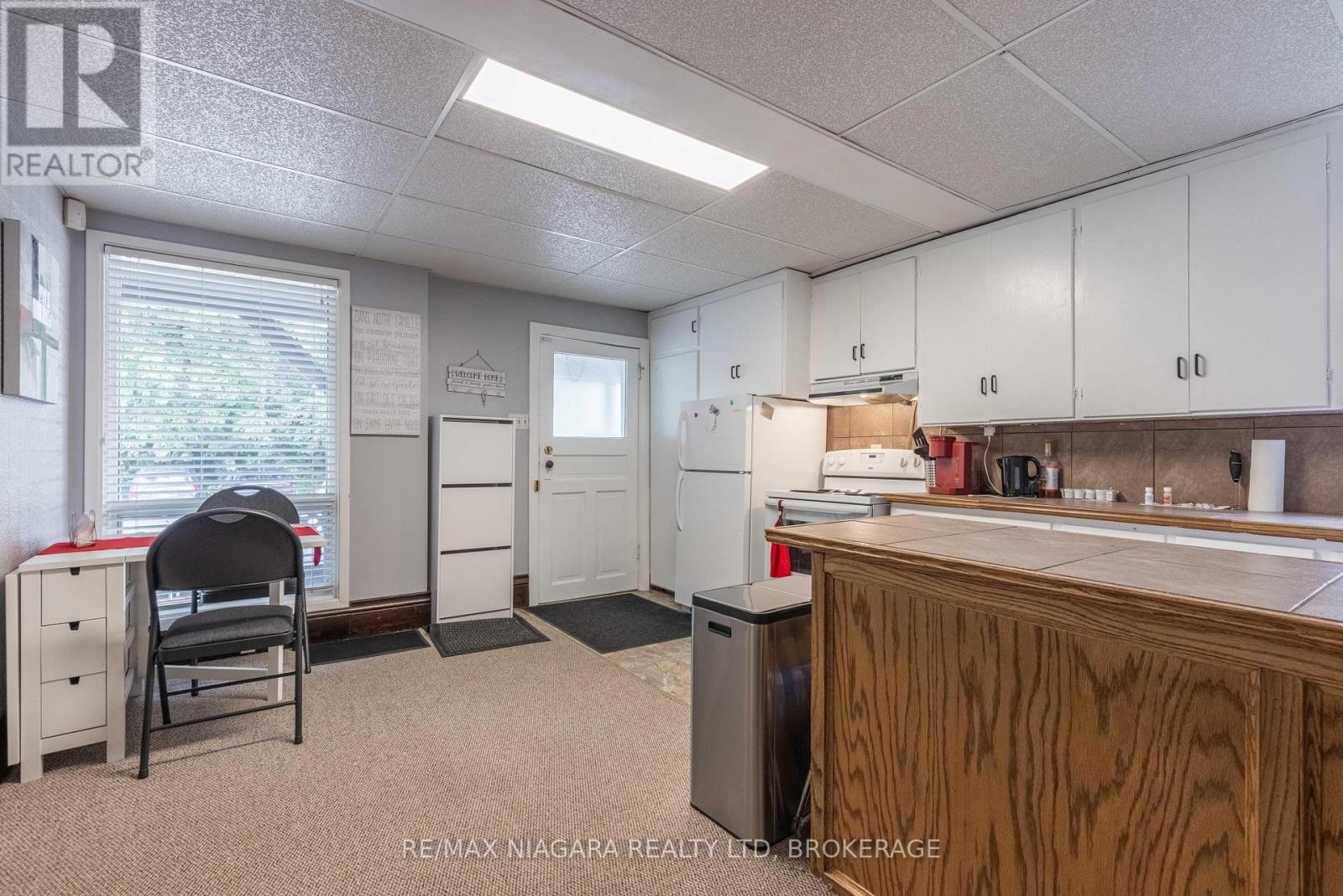 147 Geneva Street, St. Catharines, Ontario  L2R 4N7 - Photo 31 - X12388290